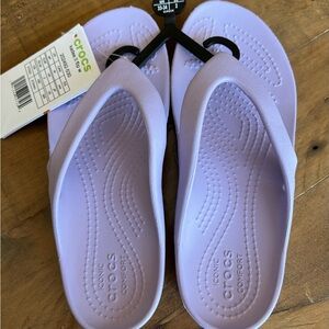 BRAND NEW With Tags Women’s Girl’s Crocs Kadee II Flip Size 4 Lilac/orchid Color